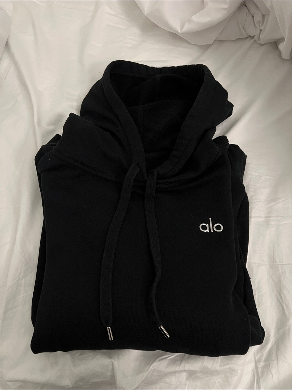 Alo yoga accolade hoodie in Black - size L
